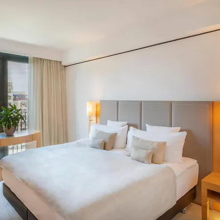Melia Berlin-2